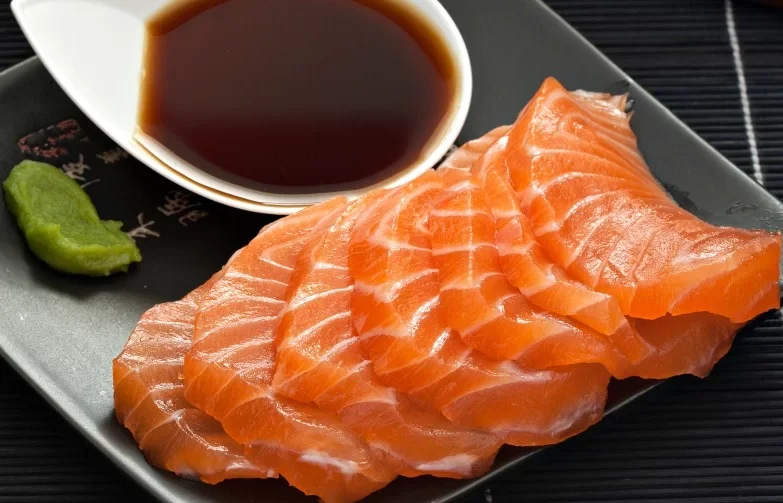 Hidangan Tradisional Mentah Dari Jepang Sashimi