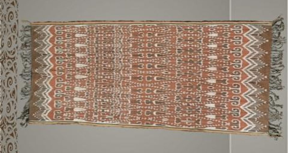 Tenun Kebat Iban Warisan Budaya Masyarakat Dayak