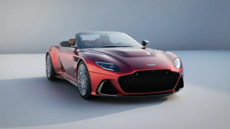 Kendaraan Performa Tinggi Pada Sebuah Mobil Sport