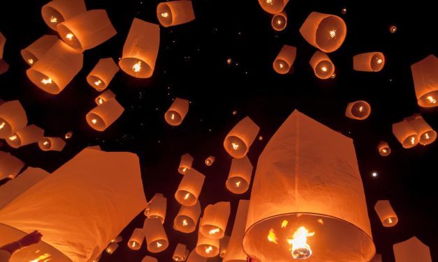 Lentera Lilin Yang Mudah Membuat Dan Membentuknya