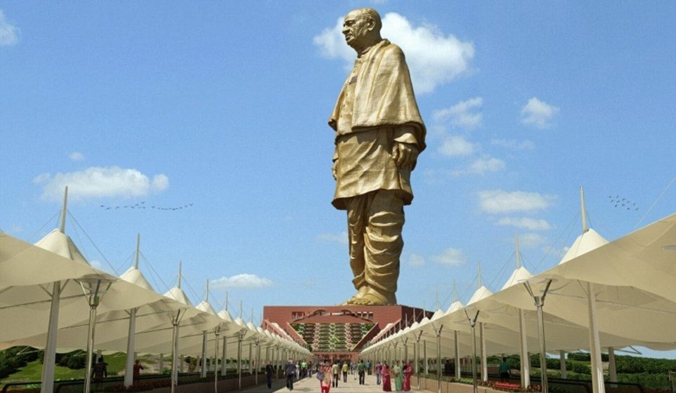 Ukiran Seni Patung Bisa Melambangkan Identitas Negara