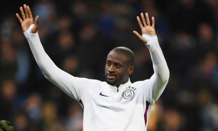 Yaya Toure Pesepakbola Yang Handal Dan Kuat