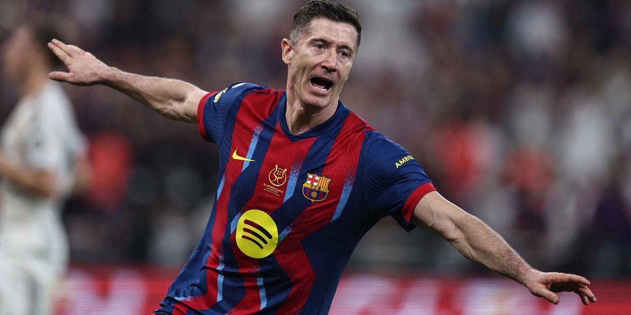 Pemain Bola Polandia Robert Lewandowski Yang Gemilang