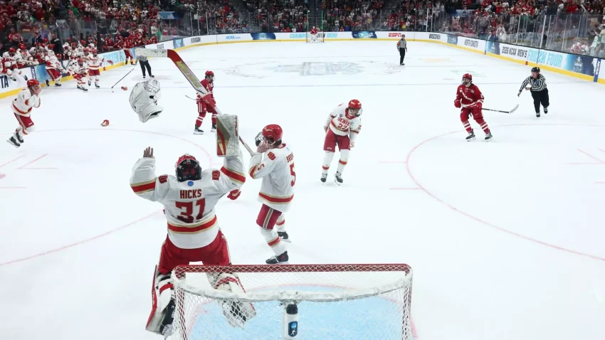 Olahraga Es Hockey Yang Cukup Sulit Di Lakukan