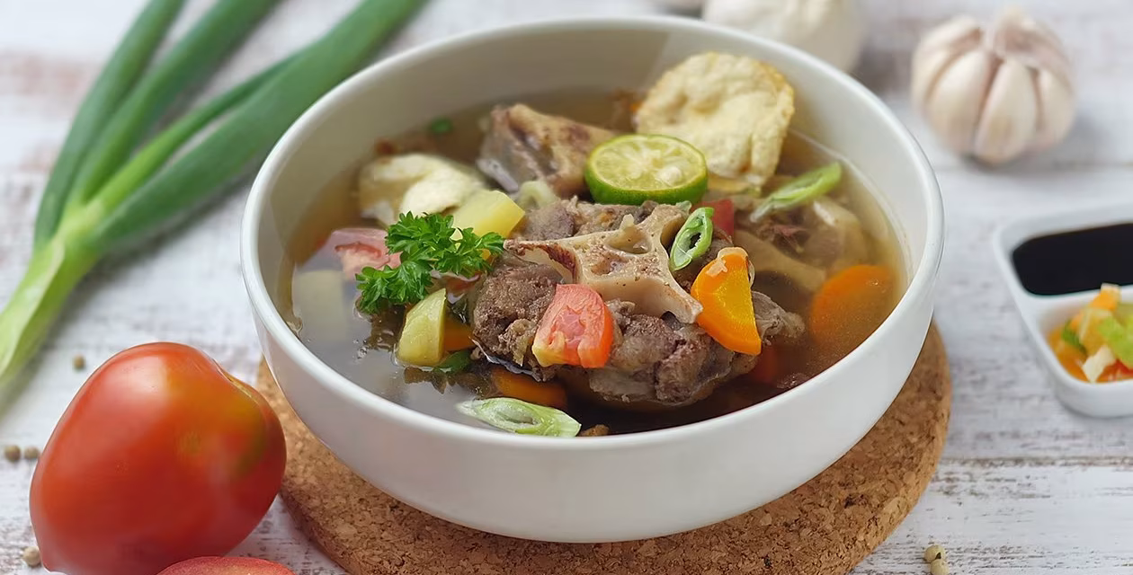 Hidangan Populer Sop Yang Berkuah Di Indonesia