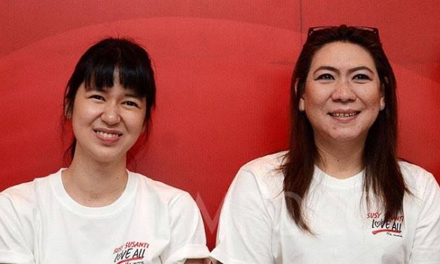 Atlet Hebat Perempuan Susi Susantai Dalam Bulu Tangkis