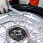 Komponen Pada Ban Motor Sebuah Bagian Velg