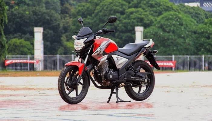 Sebuah Kendaraan Kopling Pada Sepeda Motor