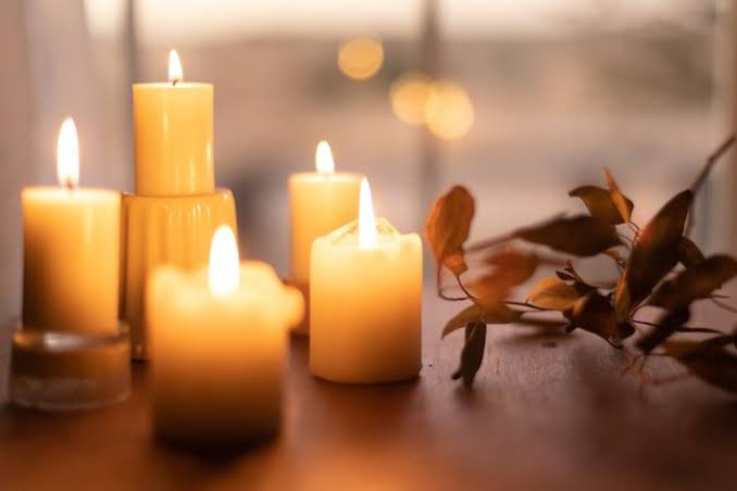 Penerangan Cahaya Lilin Dengan Bahan Yang Mudah