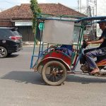 Kendaraan Bermotor Becak Sebagai Transportasi Umum