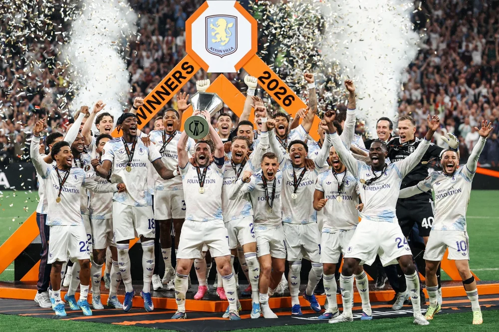 Permainan Bola Klub Aston Villa Dengan Pemain Terbaik