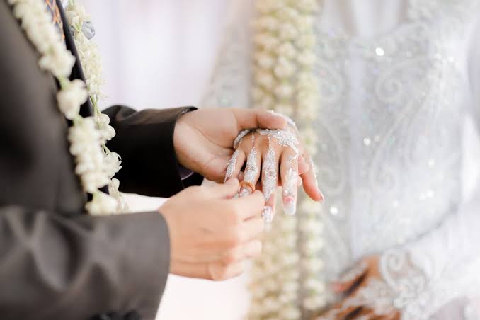 Ikatan Resmi Menikah Yang Sah Antara Dua Orang