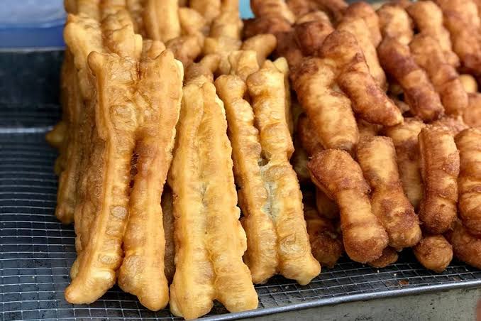 Makanan Gorengan Cakwe Yang Populer Di Indonesia