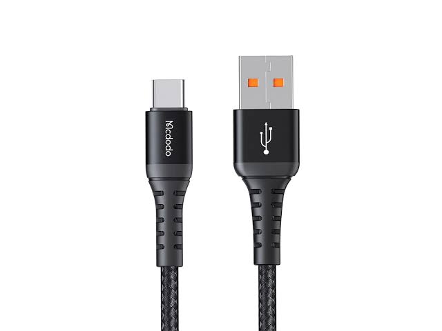 Sebuah Perangkat Teknologi Elektronik Kabel Data